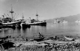 Kopie van Antoon,Manok,Karossa,Kasimbar(KPM)Wonosobo(Hollandboot)Utr.Krtnr.jpg