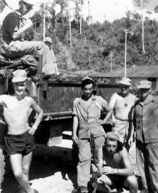 Jerry Kopie van Onze mortiergroep in Sorong1a-1.jpg