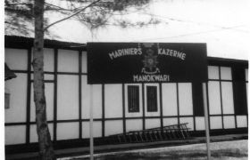 Manokwari ingang karzerne,c@rol/henk,map,080908.jpg