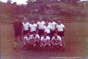 De voetbalclub met Jacq Spann,AadvdTas ,Franken,Wiedevelt, Otten,e.a.jpg